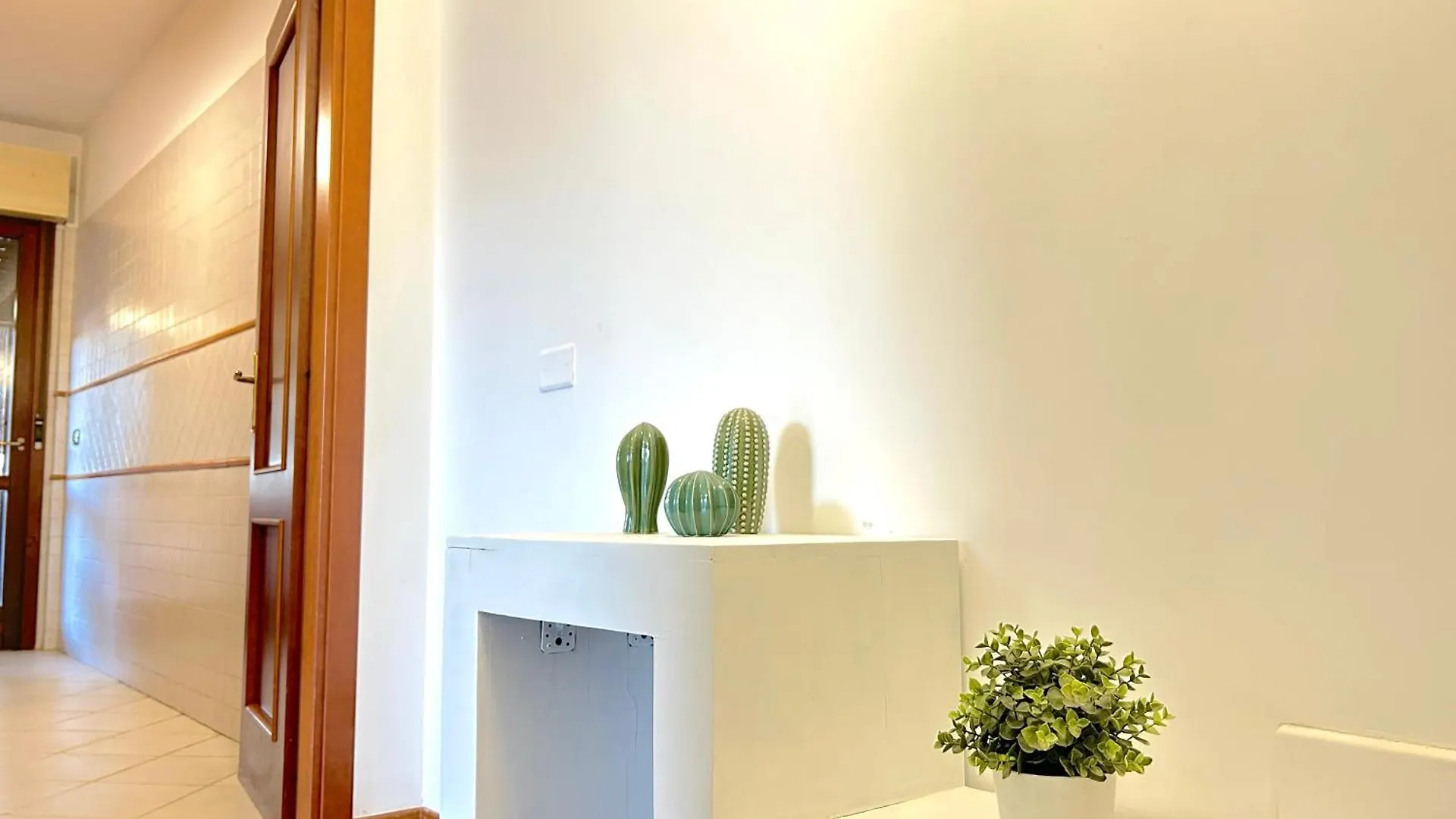 Апартаменты Alba Rossa Garden Retreat Понте-Галерия